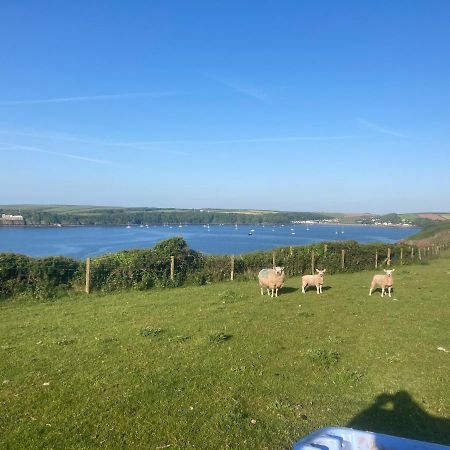 Coast Path Camping Hotell Haverfordwest Exteriör bild