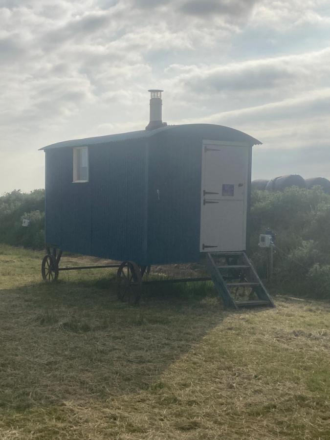 Coast Path Camping Hotell Haverfordwest Exteriör bild